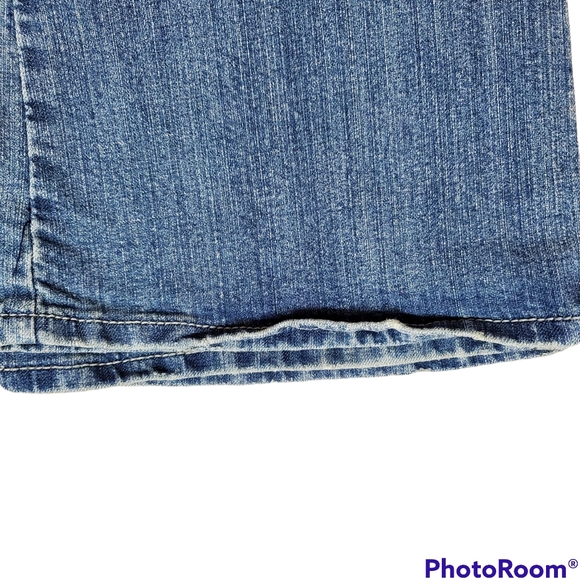 Vanilla star mid rise wide leg embroidered distressed and Embellished jeans sz 7 - Picture 12 of 14